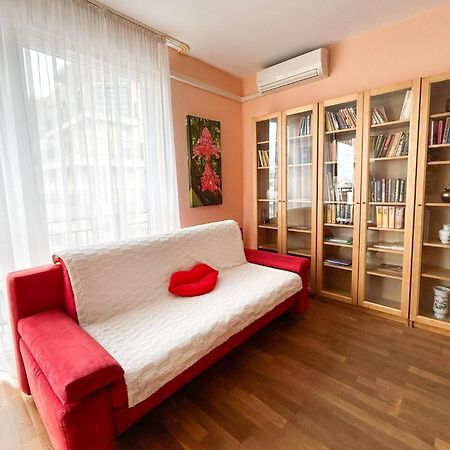 Lovely Home - Free Parking Budapest Extérieur photo