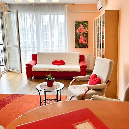 Lovely Home - Free Parking Budapest Extérieur photo