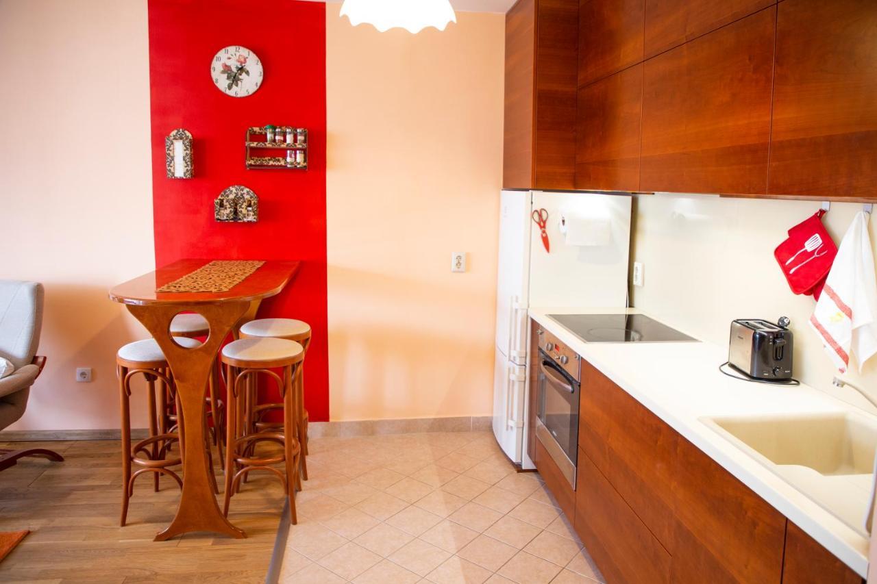 Lovely Home - Free Parking Budapest Extérieur photo